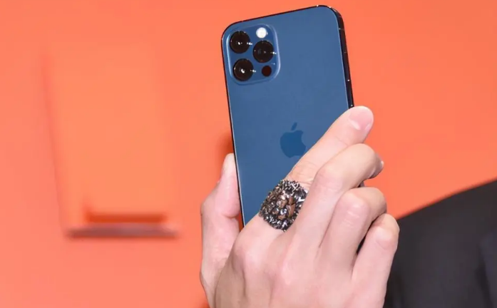 正阳苹果手机维修分享iPhone12系列重启方法教程 